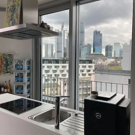 Appartamento Penthouse Mit Blick Auf Skyline Francoforte sul Meno